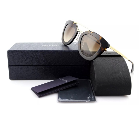 Prada Accessories - 🔥PRADA RUNWAY🔥GLASSES🔥BEYONCÉ🔥